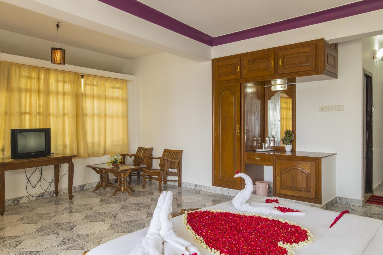 קובאלאם Surya Beach Resort מראה חיצוני תמונה